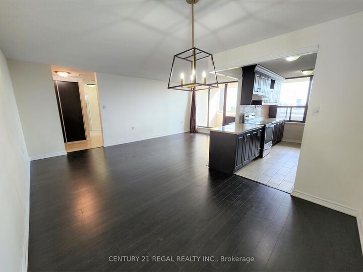 Photo de la propriété:  18 Knightsbridge Road 1510  ON L6T 3X5 