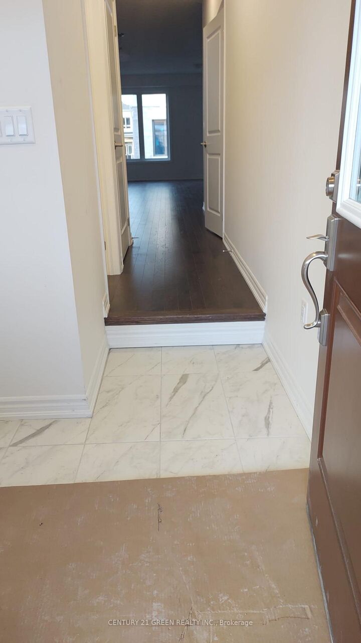 Property Photo:  57 Phoenix Boulevard  ON L9J 0P7 