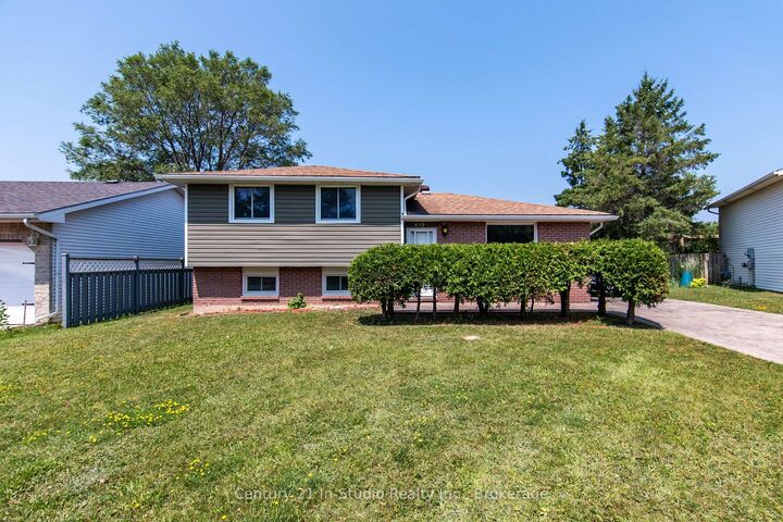 692 Johnston Crescent  Kincardine ON N2Z 1S4 photo