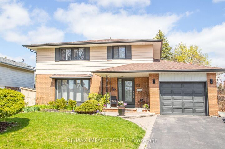 Property Photo: 214 Marigold Avenue ON L1G 3G3