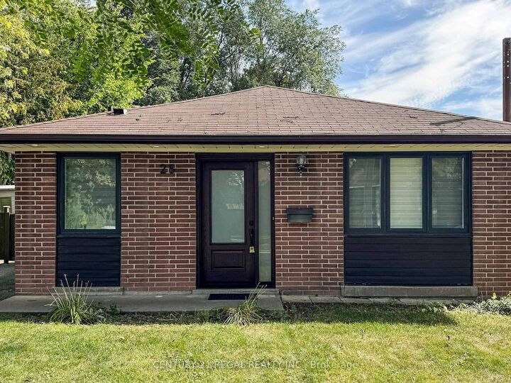 Photo de la propriété:  25 Evermede Drive  ON M3A 2S2 