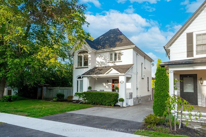 19 O'Brien Avenue  Whitchurch-Stouffville ON L4A 1G6 photo