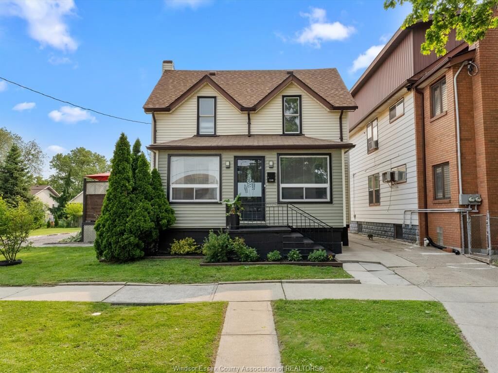 Property Photo:  1248 High Street  ON N8Y 4B2 