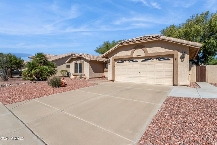 Property Photo:  8942 W Sequoia Drive  AZ 85382 
