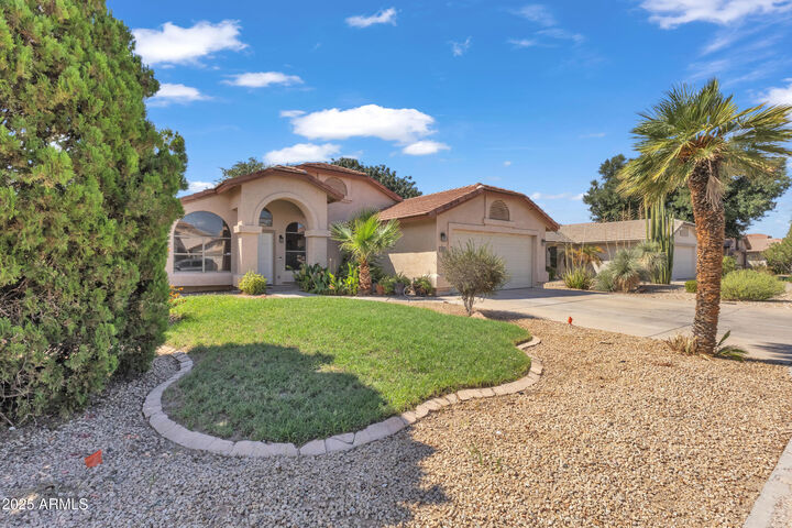 Property Photo:  2281 E Willow Wick Road  AZ 85296 