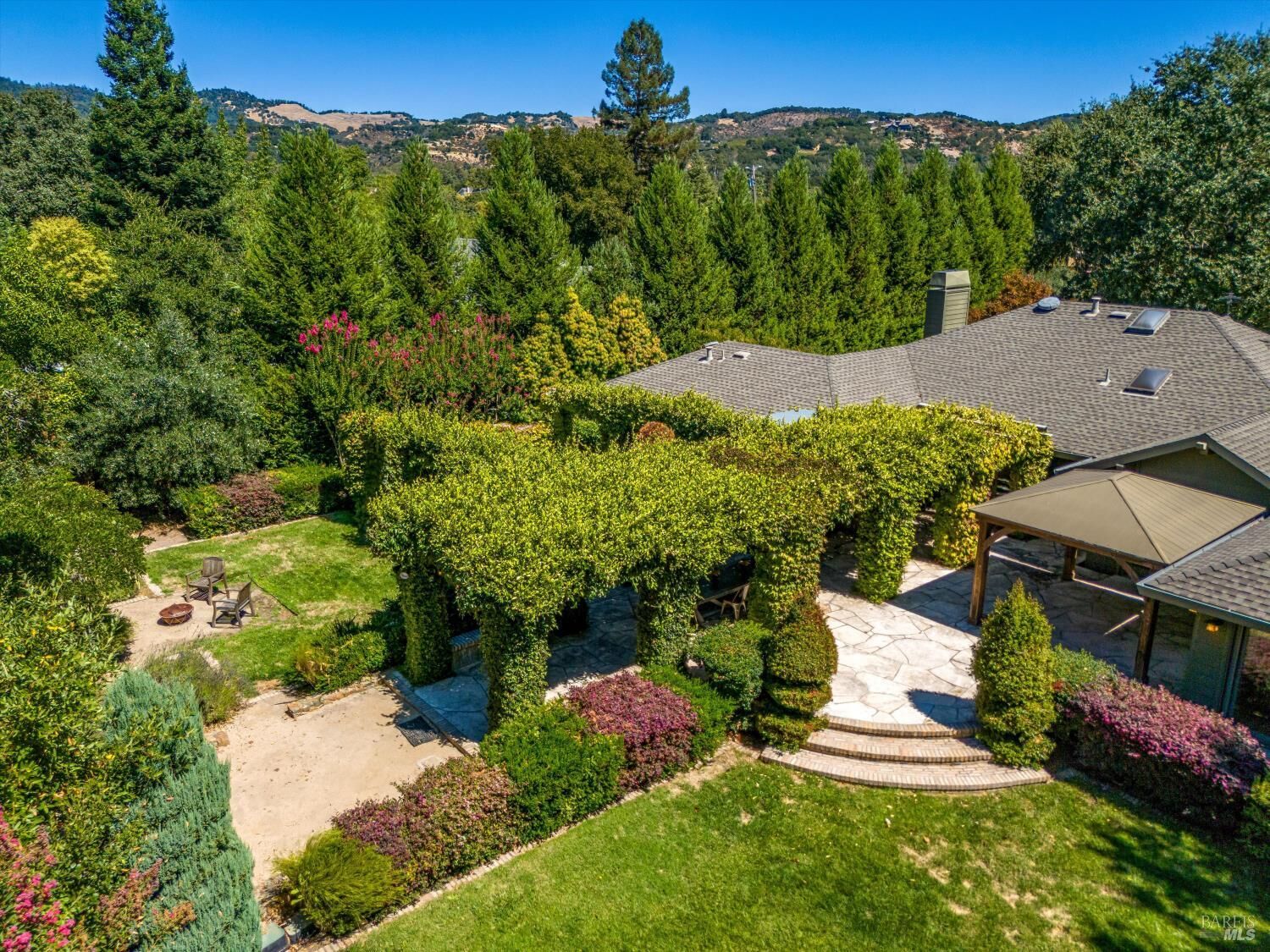 Property Photo:  1549 E Napa Street  CA 95476 