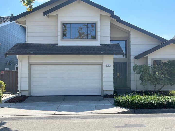 Property Photo: 32 Basinside Way CA 94502