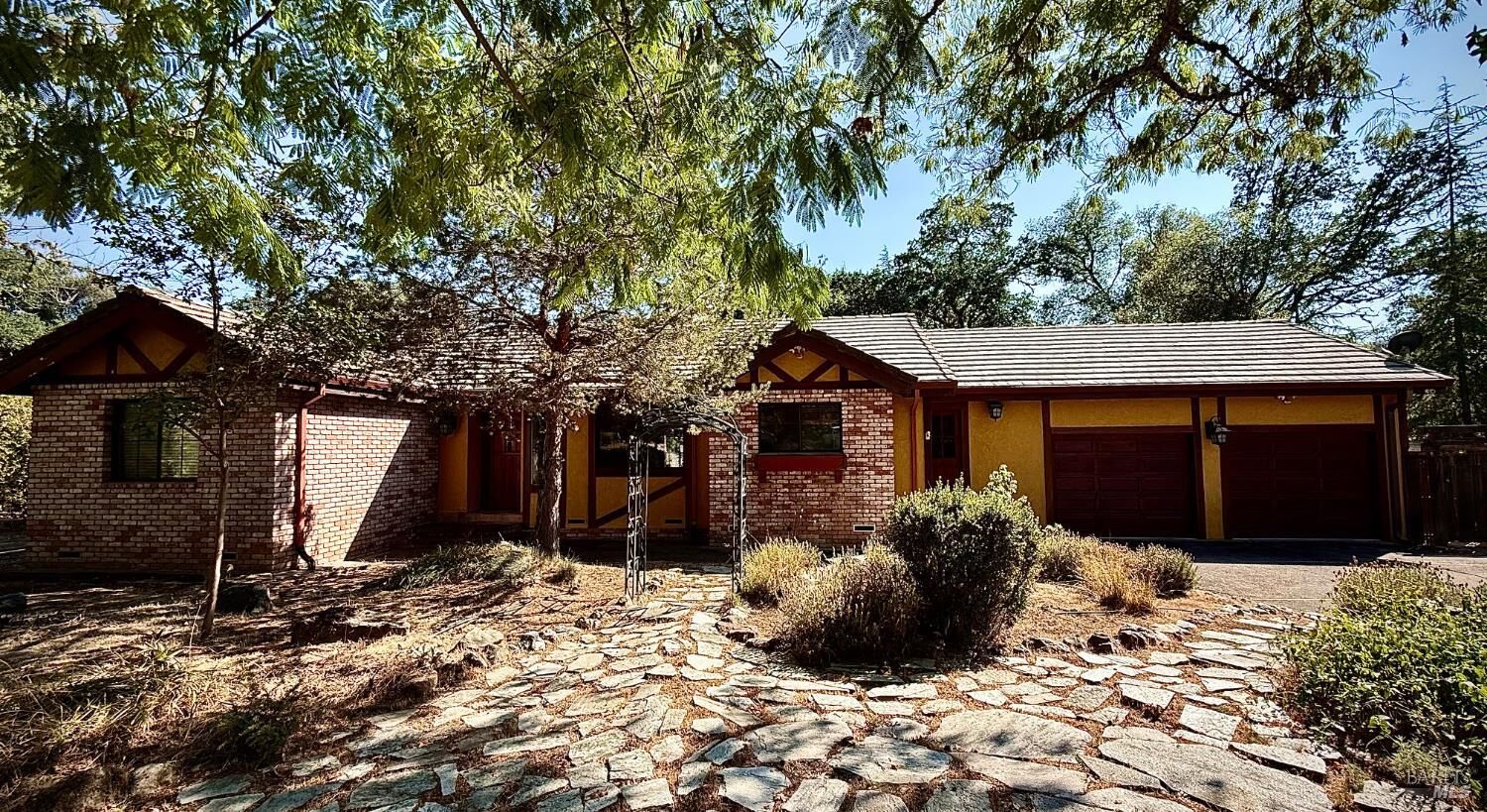 Property Photo: 1461 Meadow Drive CA 95482