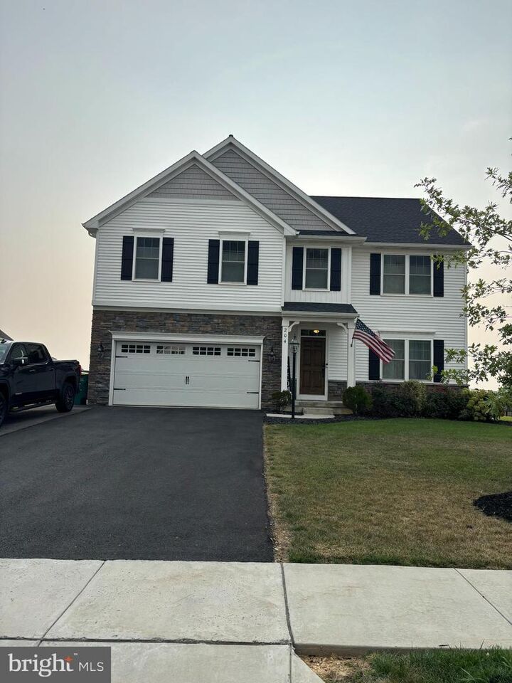 204 Highland Terrace Way  Boiling Springs PA 17007 photo