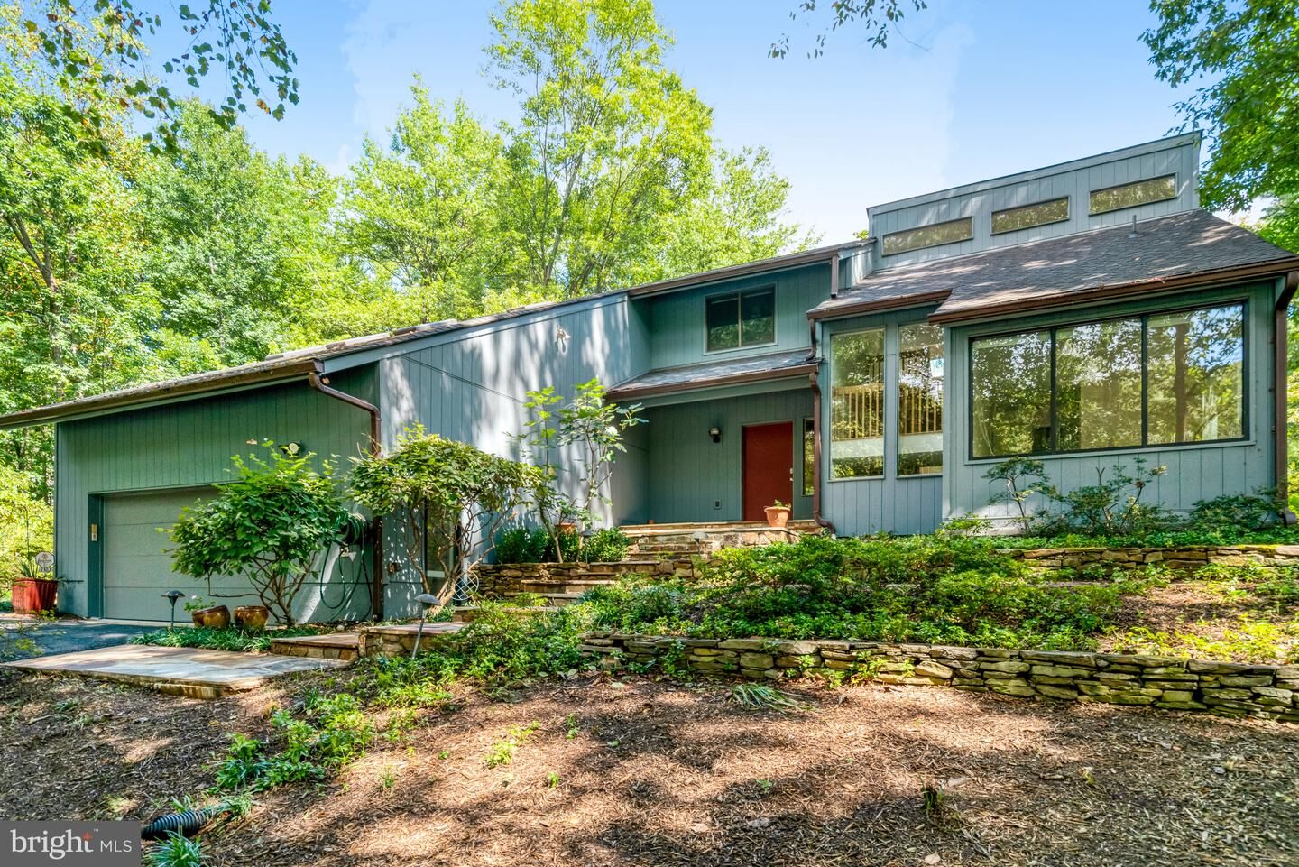 Property Photo:  7107 Roxann Road  VA 22315 