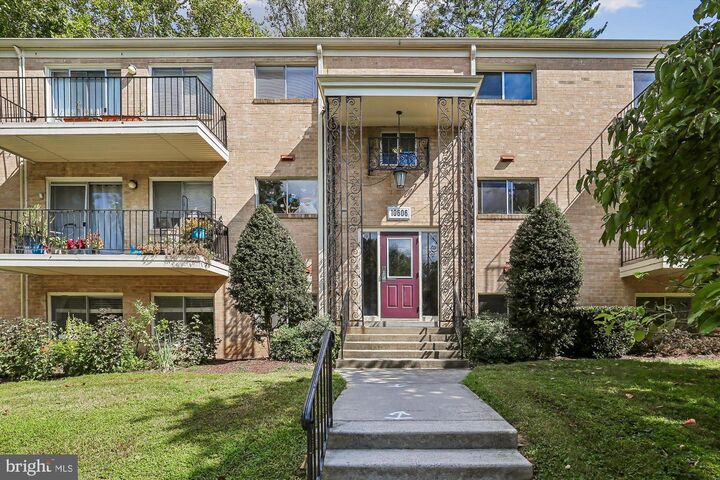 10606 Montrose Avenue 204  Bethesda MD 20814 photo