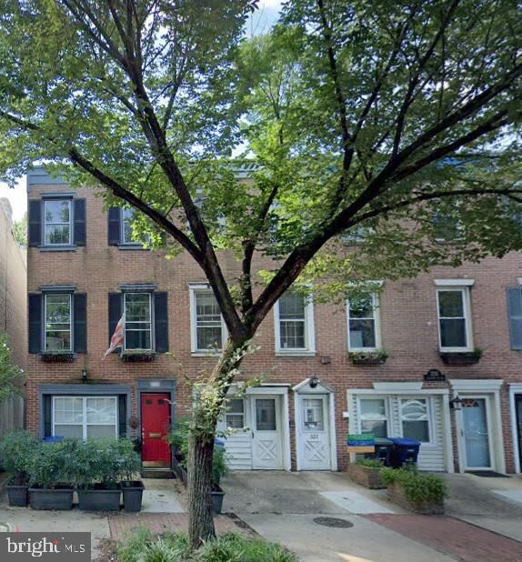 337 11th Street SE  Washington DC 20003 photo