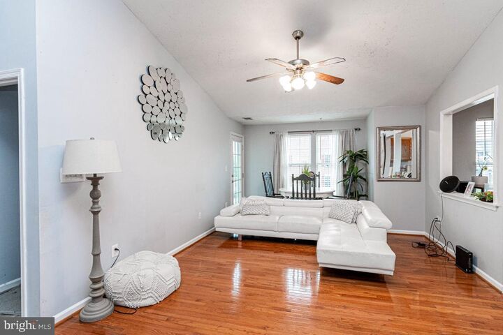 Property Photo:  691 Winding Stream Way 301  MD 21113 