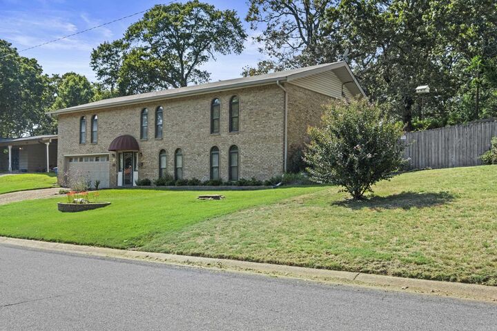 Property Photo:  5605 N Walnut Road  AR 72118-6248 