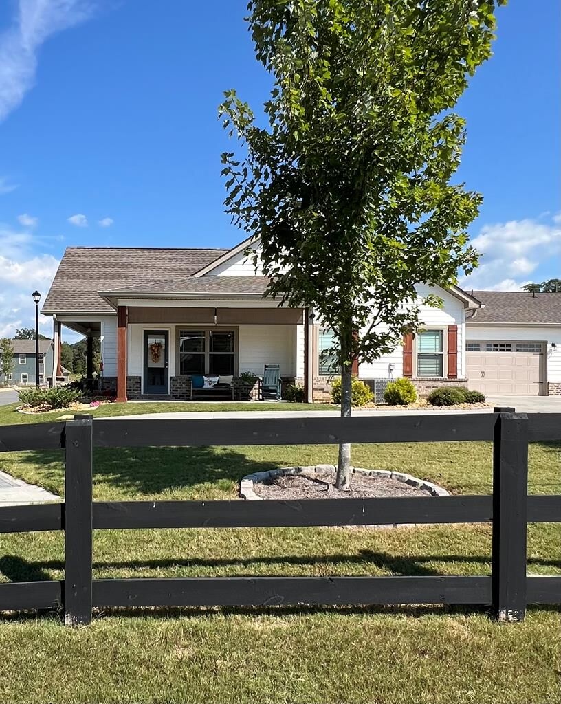Property Photo: 6 Maddox Lane GA 30705