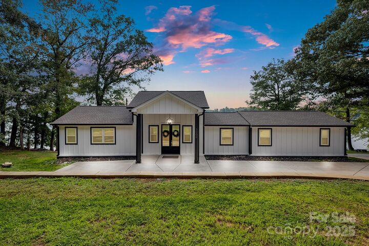 3600 Sadler Road  Charlotte NC 28278 photo