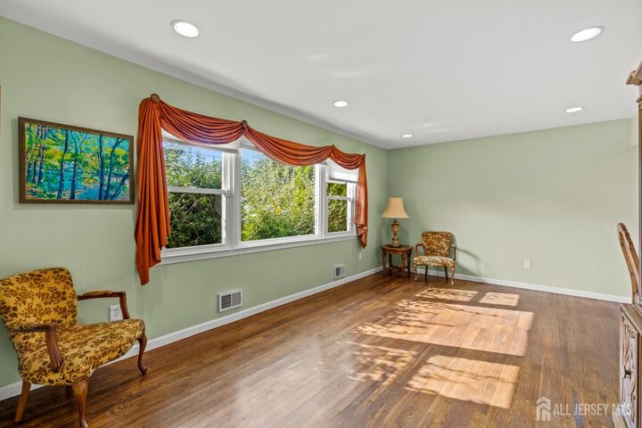 Property Photo: 20 Valley Vale Drive NJ 08857
