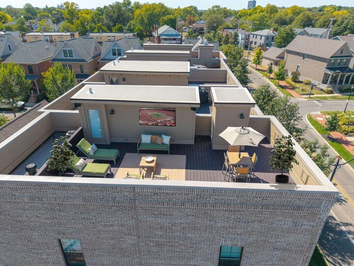 Property Photo: 907 Williams Avenue OH 43212