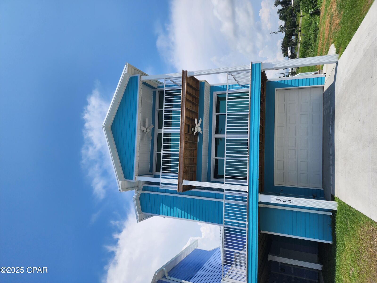 Property Photo:  300 Penny Court  FL 32401 