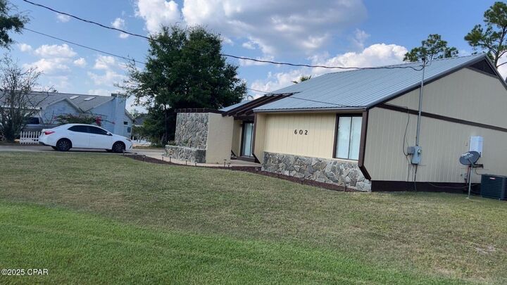 Property Photo:  602 Gabriel Street  FL 32405 