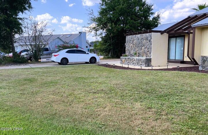 Property Photo:  602 Gabriel Street  FL 32405 