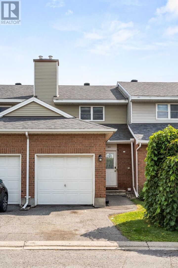 Property Photo: 80 Bentbrook Crescent 43 ON K2J 3Y1