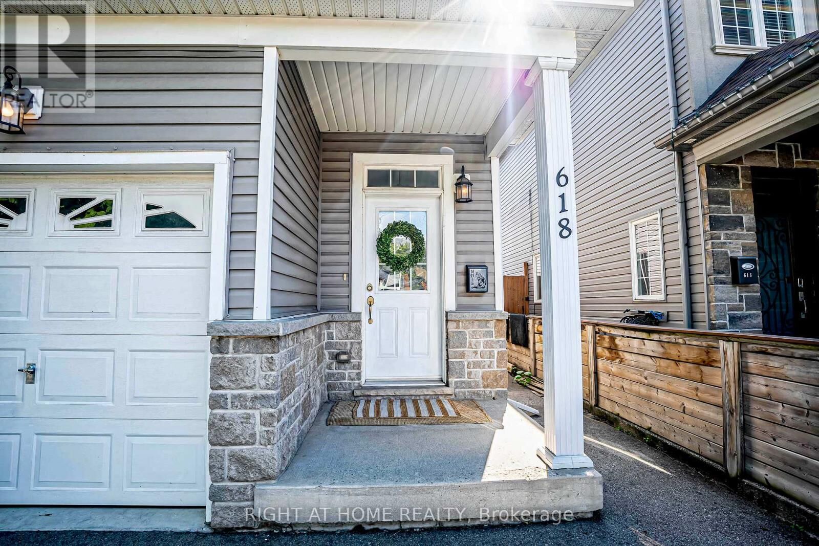 Photo de la propriété: 618 Knox Avenue ON L8H 6K3