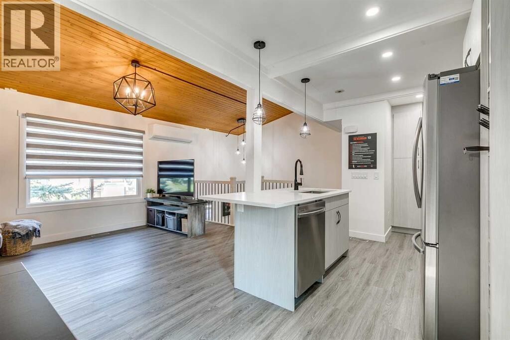 Property Photo: 11010 Bonaventure Drive Southeast AB T2J 3A8