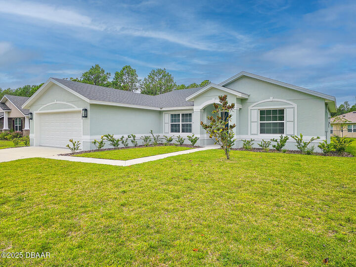 Property Photo:  107 Karas Trail  FL 32164 