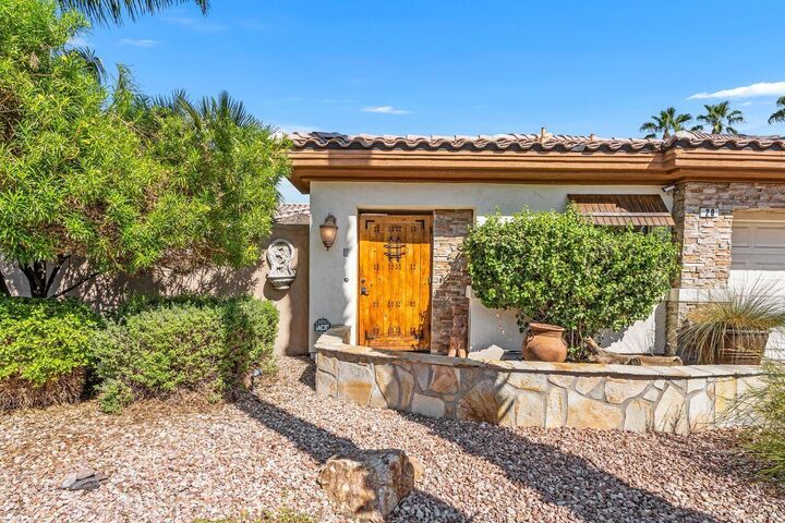 Property Photo:  20 Paseo Montecillo  CA 92260 
