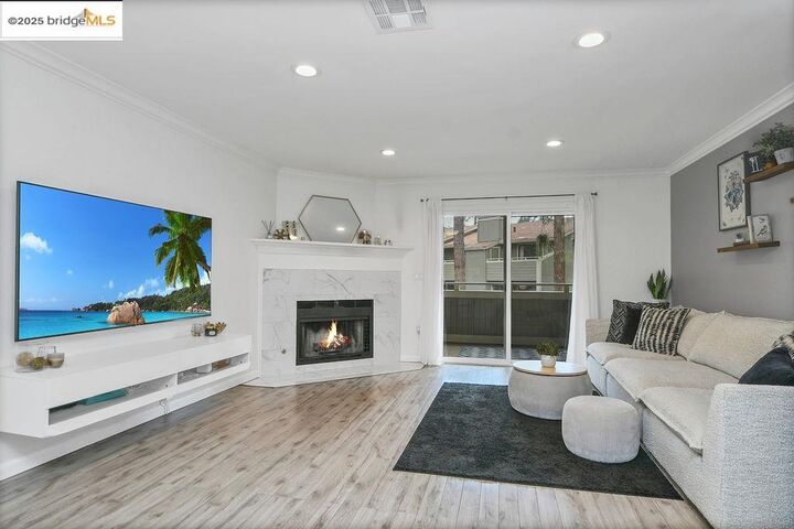 431 Eastgate Ln  Martinez CA 94553 photo