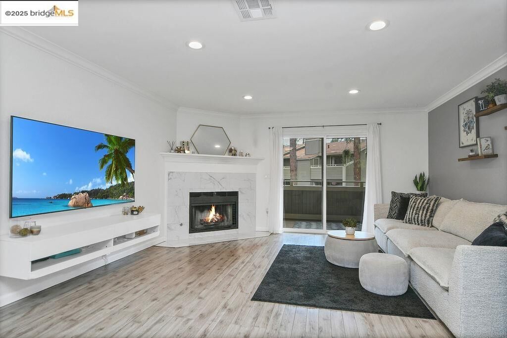 Property Photo:  431 Eastgate Ln  CA 94553 