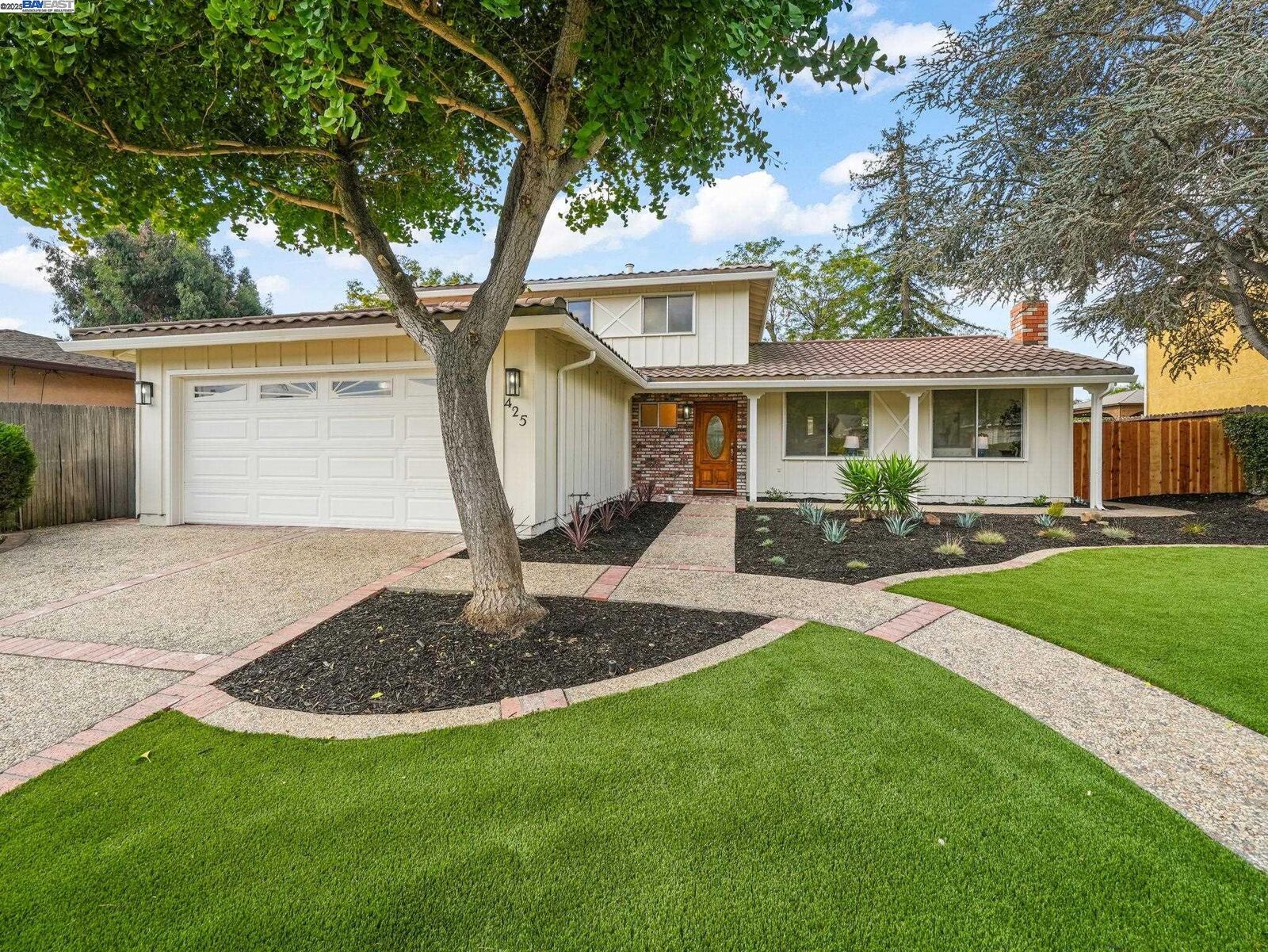 Property Photo:  425 Lexington Dr  CA 94591