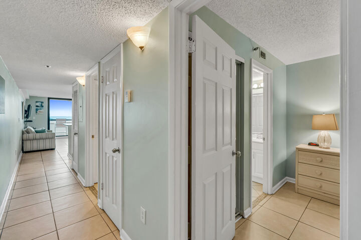 Property Photo:  1040 Highway 98 208  FL 32541 