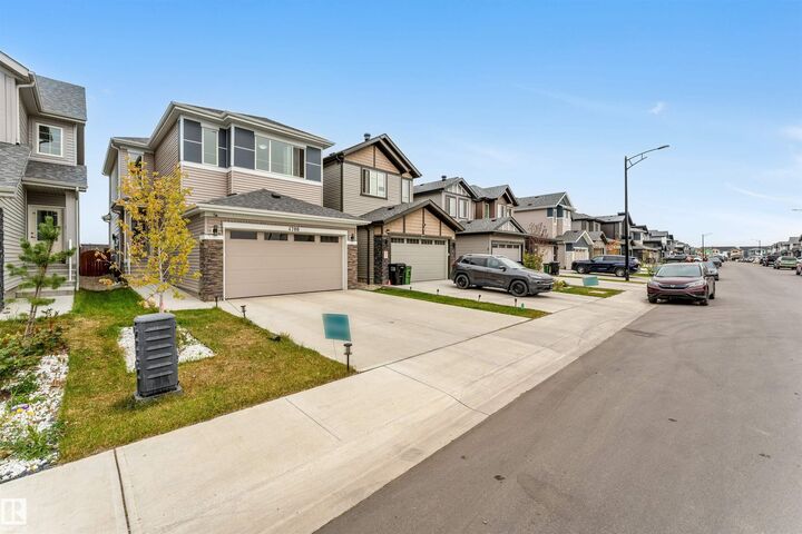 Property Photo:  4708 177 Avenue NW  AB T5Y 4G4 