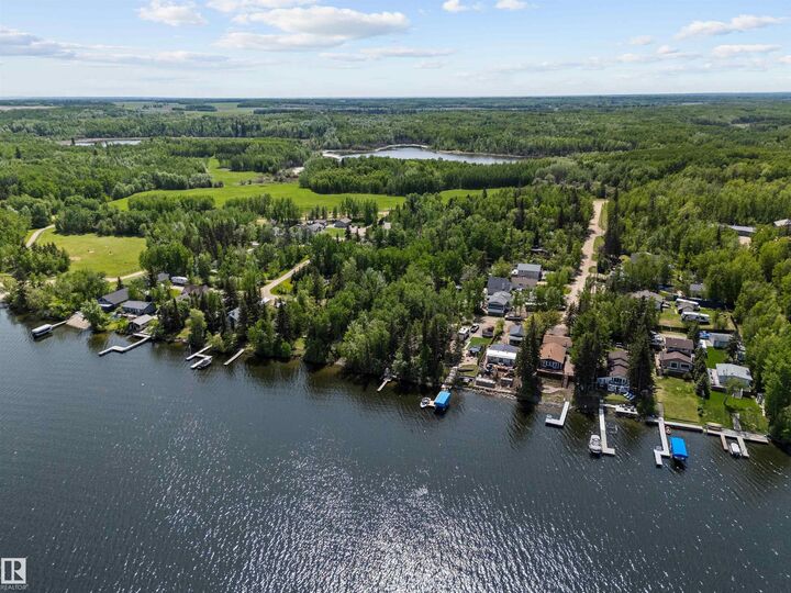 5081 4 Street  Rural Lac Ste. Anne County AB T0E 1V0 photo