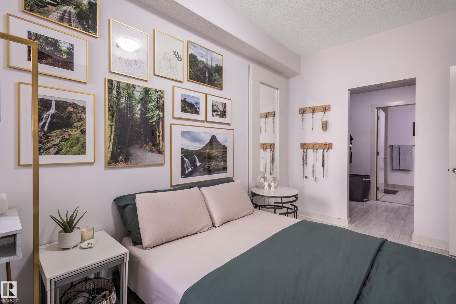 Property Photo: 10523 123 Street NW 305 AB T5N 1N9