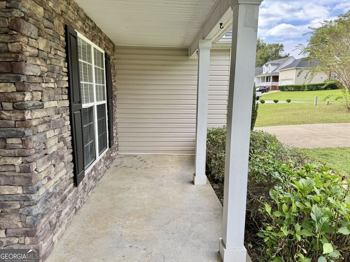 Property Photo:  510 Sugarloaf Drive  GA 31204 
