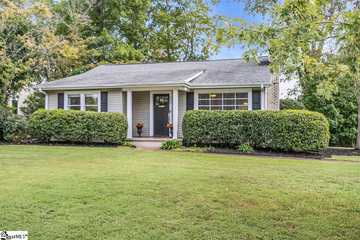 Property Photo: 500 Summit Drive SC 29609