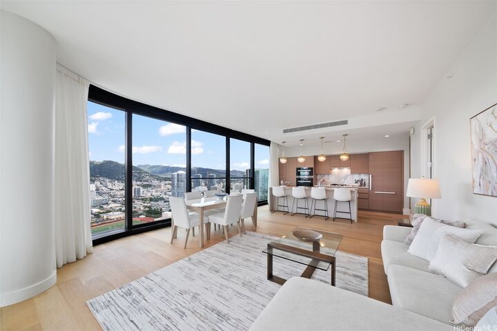 1108 Auahi Street Ph3605  Honolulu HI 96814 photo