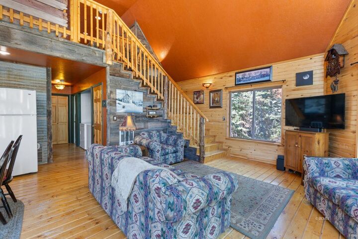 Property Photo: 950 E Redwood Rd UT 84762