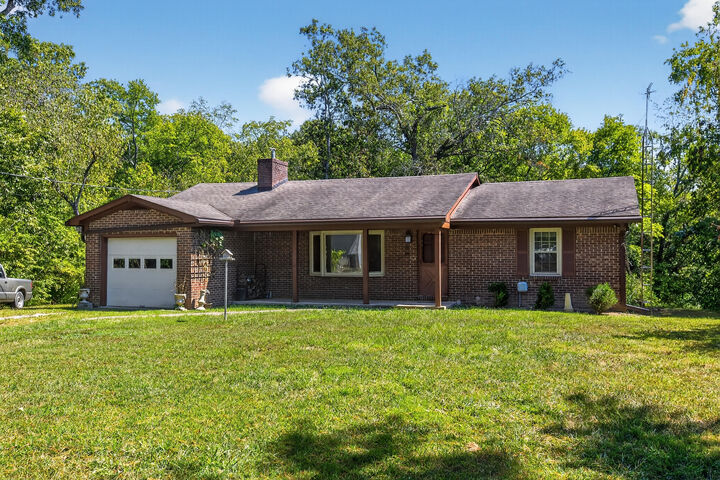 Property Photo:  398 Pine Ridge Road  KY 40391 