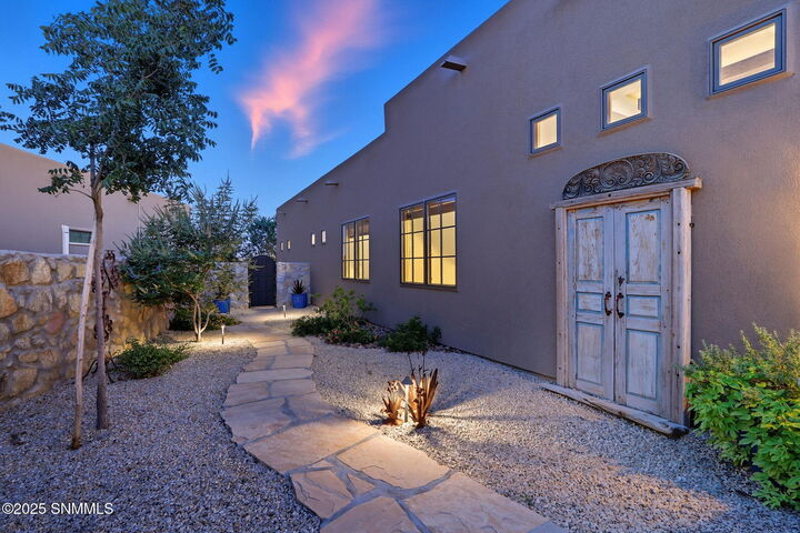 Property Photo:  8065 Willow Bloom Circle  NM 88007 