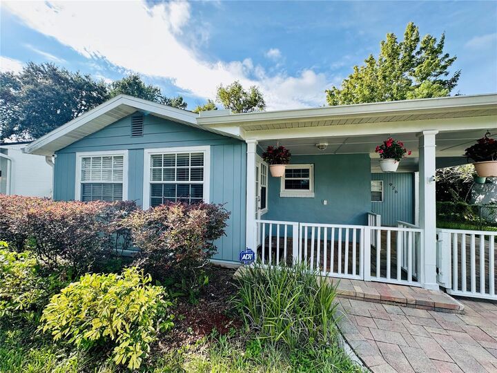 Property Photo: 926 W Harvard Street FL 32804