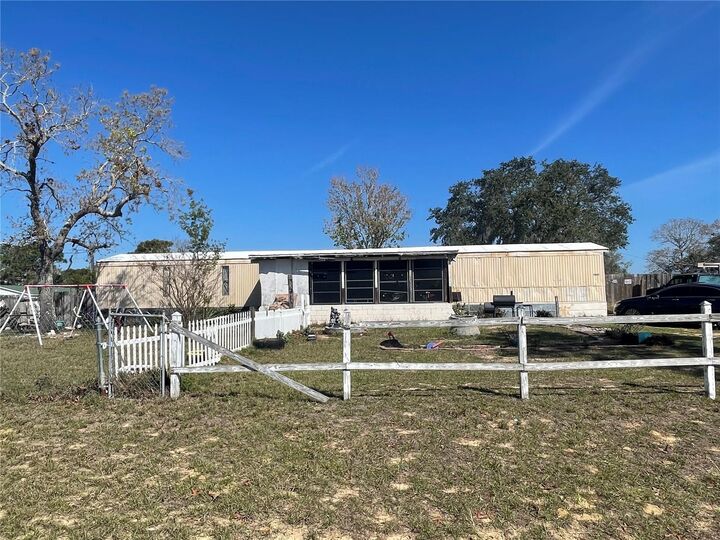 Property Photo:  2861 Fast Trot Trail  FL 33898 