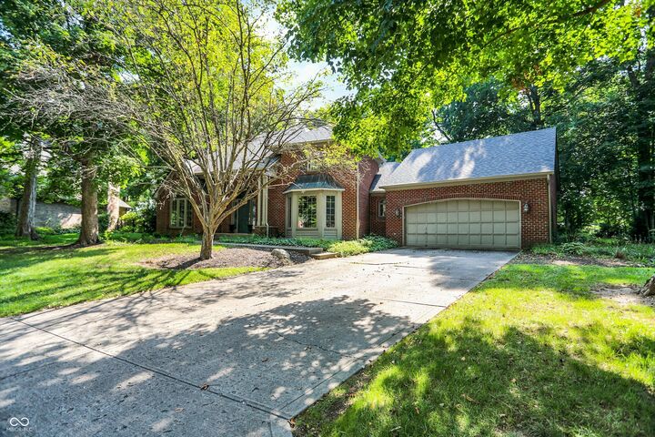 Property Photo:  6725 Robin Hood Court  IN 46227 