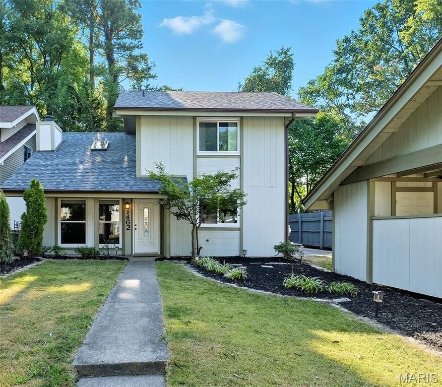 Property Photo:  1462 Pine Row Court  MO 63146 