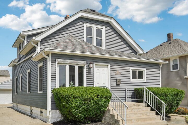 Property Photo:  1230 Marshall Ave  WI 53172 