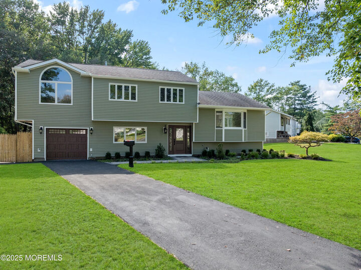 8 Chesapeake Road  Manalapan NJ 07726 photo