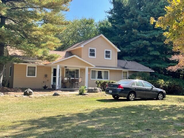 Property Photo:  10572 Plank Road  MI 48160 